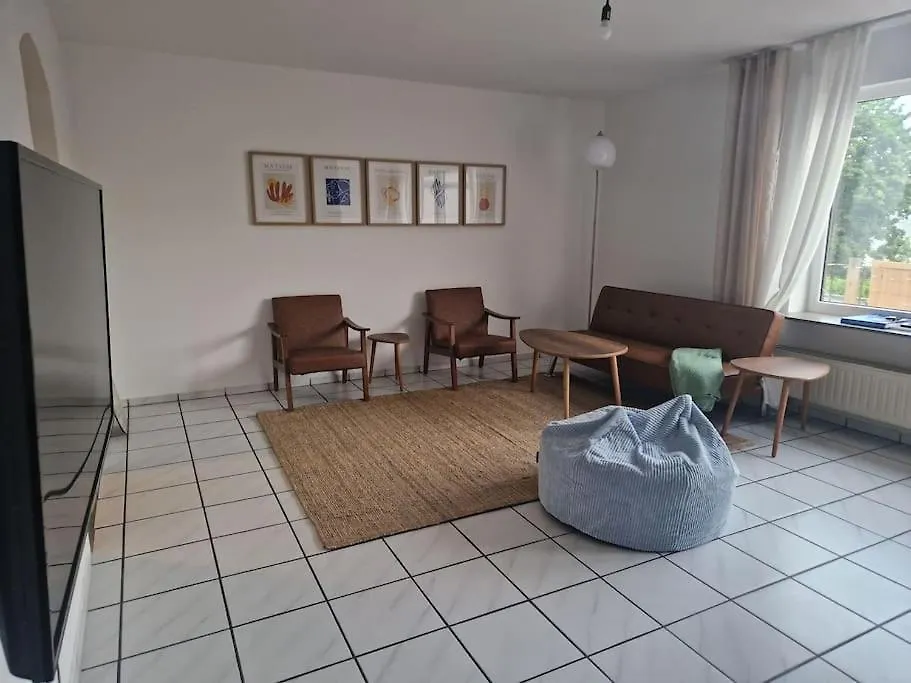 Duplex With Patio Near Exhibition Messe location